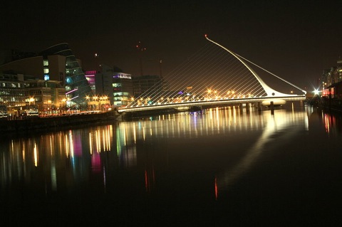 Beckett_Bridge